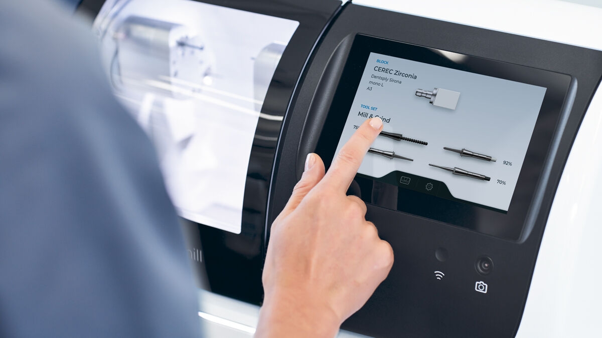 Touch interface CEREC Primemill