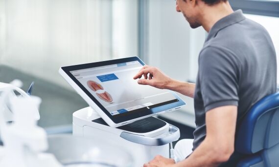Dentist using Connect Case Center for data transmission