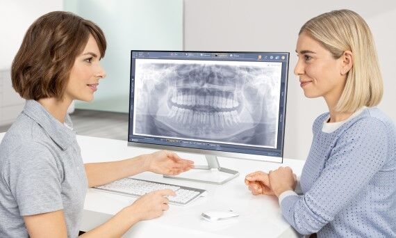 Patient x-ray in the dental clinic